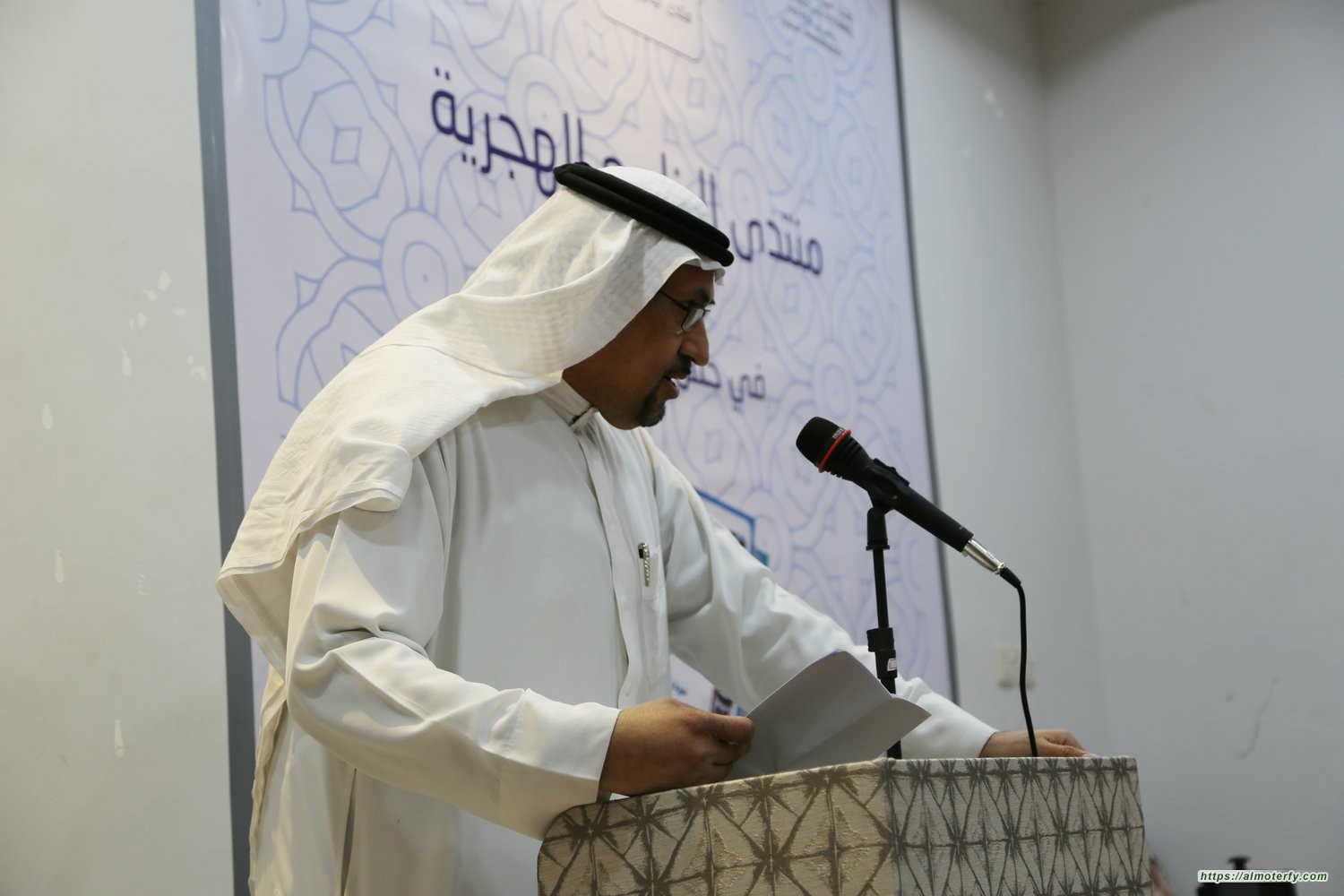 كانت (حكايةُ الينابيع) في الأحساء..