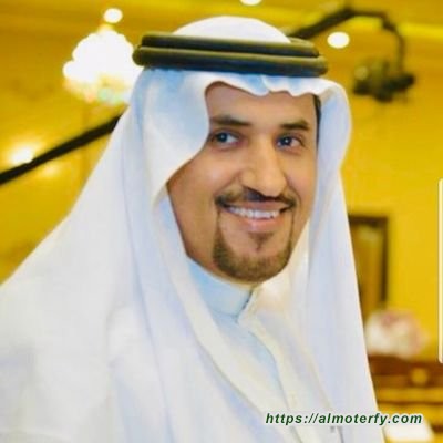 لي فيكَ بَوْحَانِ