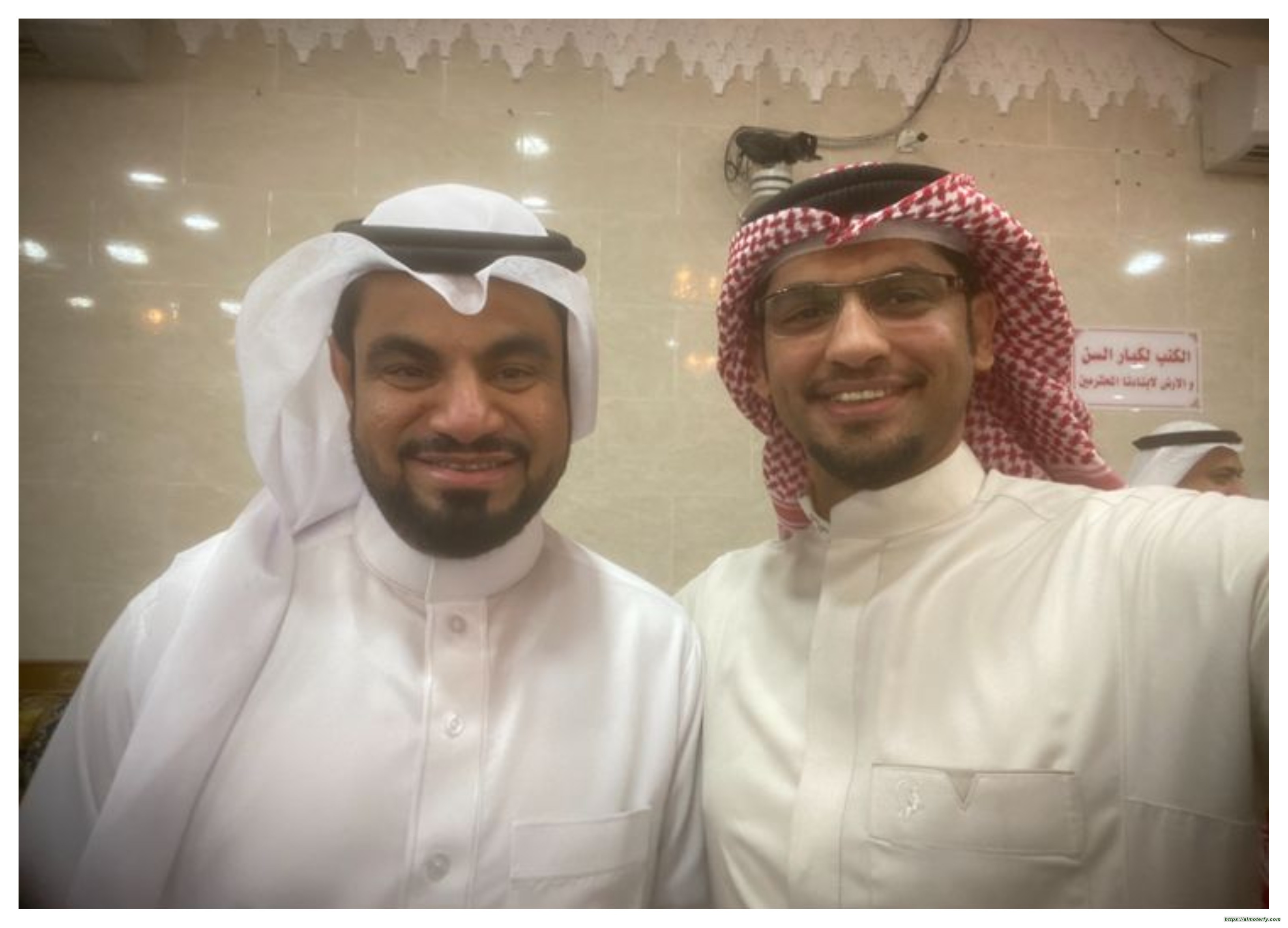 بين لججِ الشك وفِخاخِ الغواية في ديوان (قبل التيه برقصة)