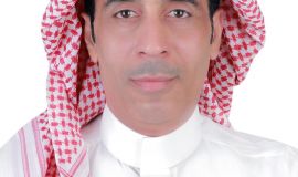 يخلع ثوب العزيمة ليرتدي عباءة التكريم