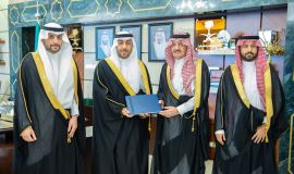 سمو أمير المنطقة الشرقية يطلع على التقرير السنوي لهيئة تطوير المنطقة لعام 2025م